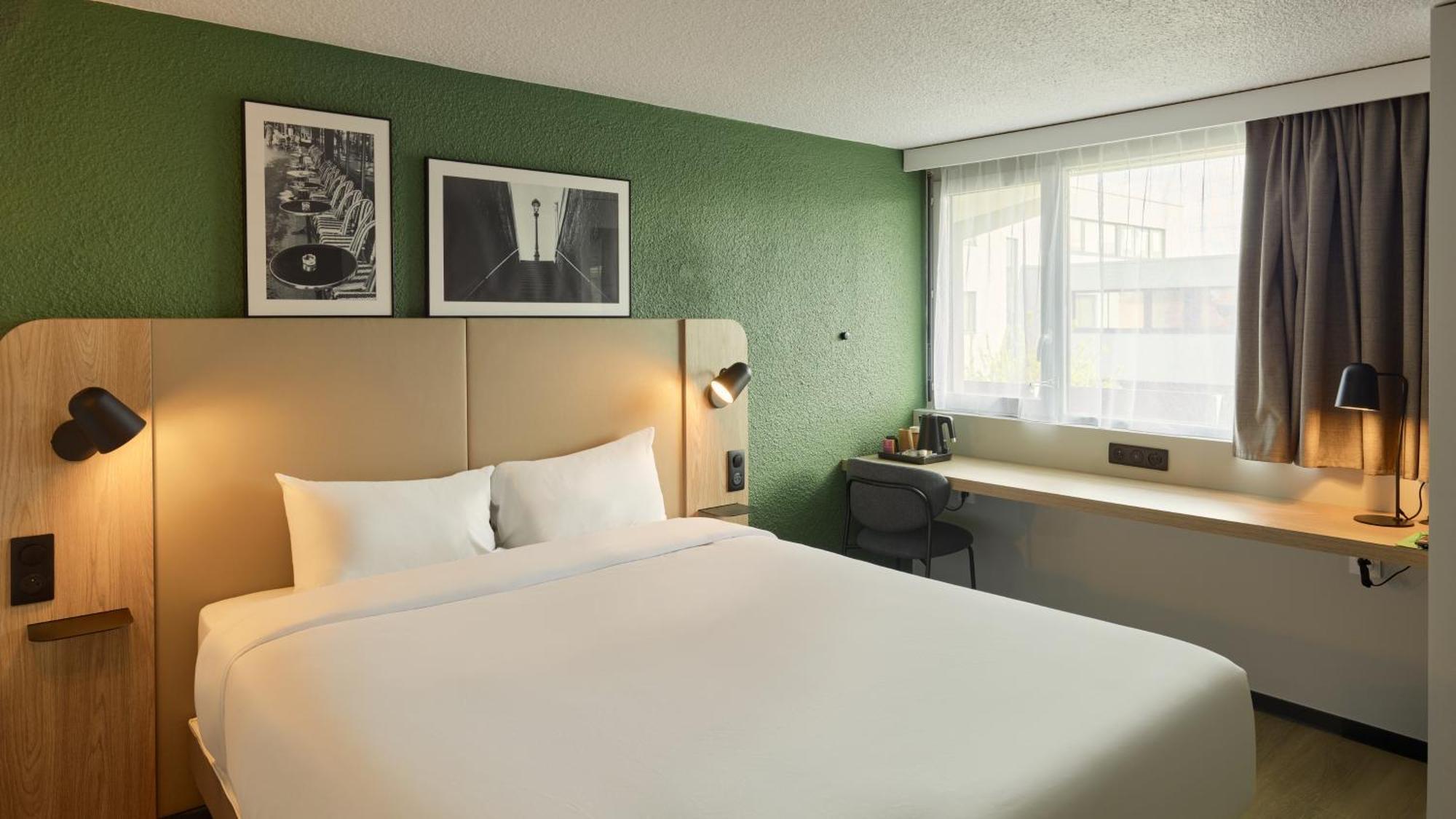 Campanile Nature Les Ulis 3*